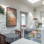 Delight Deluxe Hotel&Spa Hotel 2*