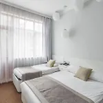 Hotel Delight Deluxe Port 2*