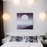 Delight Deluxe Port Hotel 2*