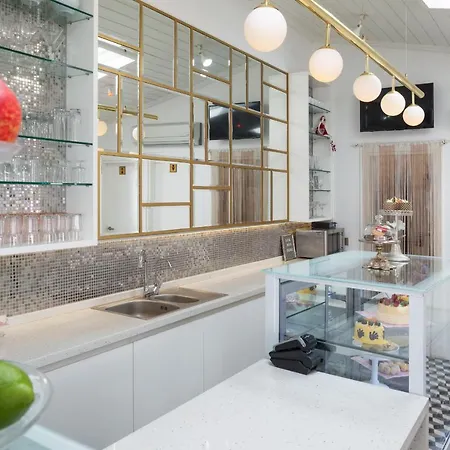 Hotel Delight Deluxe & Antalya