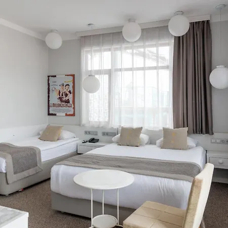 Delight Deluxe Hotel&spa 2*