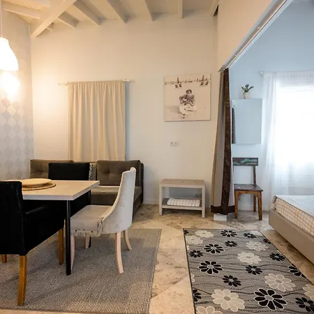 Hotel Delight Deluxe & Antalya