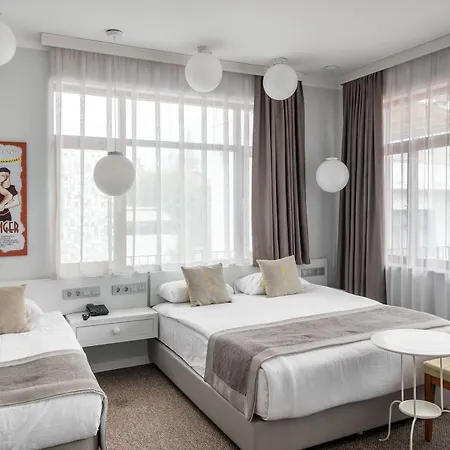 Delight Deluxe Hotel&spa 2*