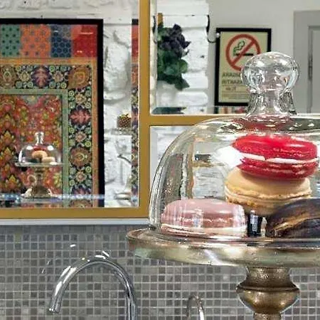 Delight Deluxe Port Hotel 2*
