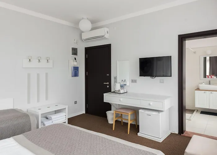 Delight Deluxe Hotel&spa Hotel 2*