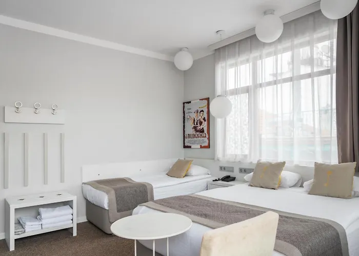 Ξενοδοχείο Delight Deluxe & 2*