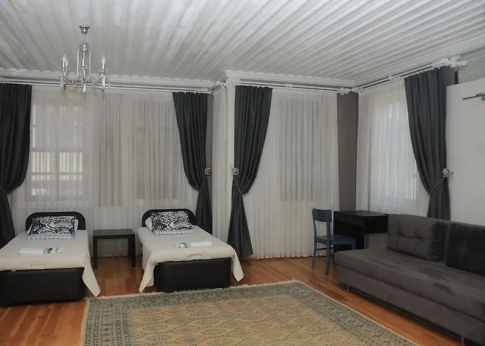 Delight Deluxe & Ξενοδοχείο 2*