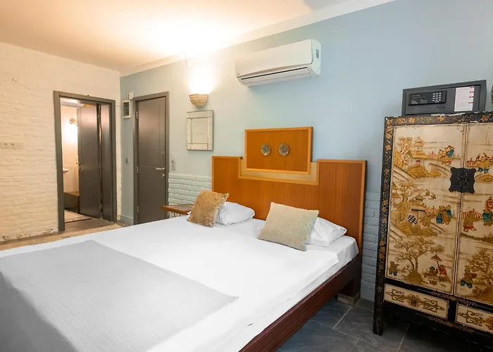 Delight Deluxe & Αττάλεια