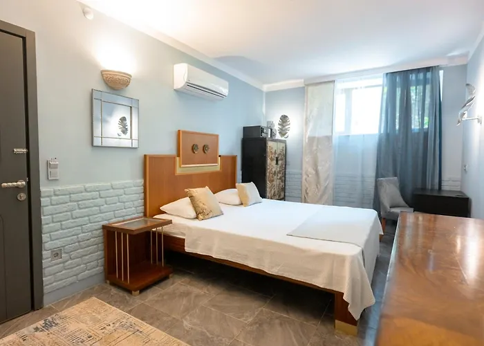 Ξενοδοχείο Delight Deluxe &