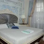 Hotel Delight Deluxe Port 2*
